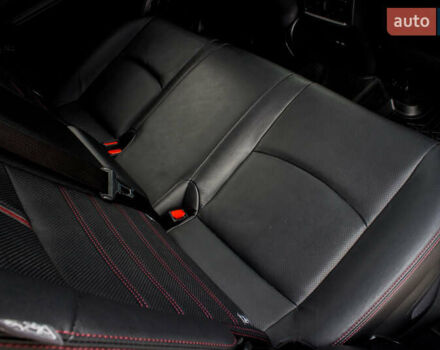 Сірий Тойота РАВ 4, об'ємом двигуна 2.49 л та пробігом 83 тис. км за 46000 $, фото 38 на Automoto.ua