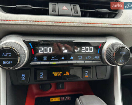 Серый Тойота РАВ 4, объемом двигателя 2.5 л и пробегом 19 тыс. км за 45490 $, фото 48 на Automoto.ua