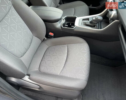 Сірий Тойота РАВ 4, об'ємом двигуна 1.99 л та пробігом 8 тис. км за 31600 $, фото 33 на Automoto.ua