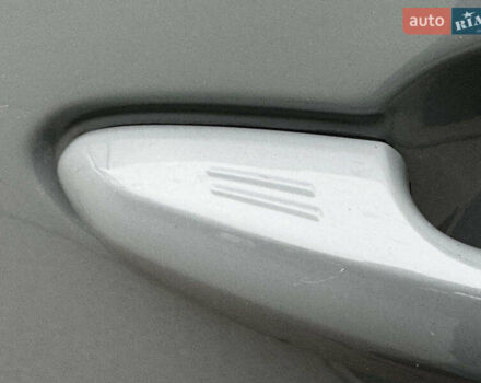 Серый Тойота РАВ 4, объемом двигателя 2.5 л и пробегом 19 тыс. км за 45490 $, фото 33 на Automoto.ua