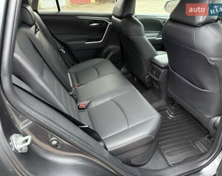 Сірий Тойота РАВ 4, об'ємом двигуна 2.5 л та пробігом 51 тис. км за 34900 $, фото 18 на Automoto.ua