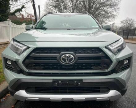 Серый Тойота РАВ 4, объемом двигателя 2.5 л и пробегом 18 тыс. км за 16500 $, фото 1 на Automoto.ua