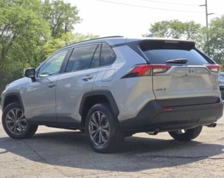 Серый Тойота РАВ 4, объемом двигателя 2.5 л и пробегом 12 тыс. км за 18000 $, фото 2 на Automoto.ua