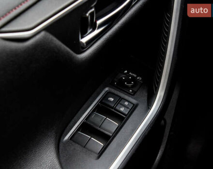 Сірий Тойота РАВ 4, об'ємом двигуна 2.49 л та пробігом 83 тис. км за 46000 $, фото 58 на Automoto.ua