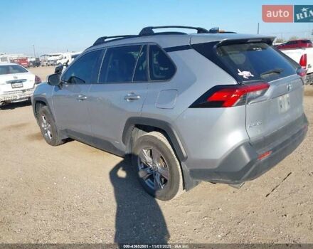 Серый Тойота РАВ 4, объемом двигателя 2.49 л и пробегом 96 тыс. км за 12000 $, фото 2 на Automoto.ua