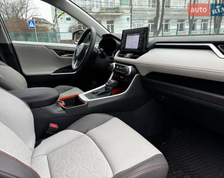 Серый Тойота РАВ 4, объемом двигателя 2.5 л и пробегом 19 тыс. км за 45490 $, фото 51 на Automoto.ua