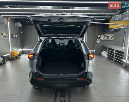 Серый Тойота РАВ 4, объемом двигателя 2.5 л и пробегом 81 тыс. км за 28500 $, фото 30 на Automoto.ua