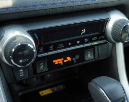 Сірий Тойота РАВ 4, об'ємом двигуна 2.5 л та пробігом 55 тис. км за 15200 $, фото 13 на Automoto.ua