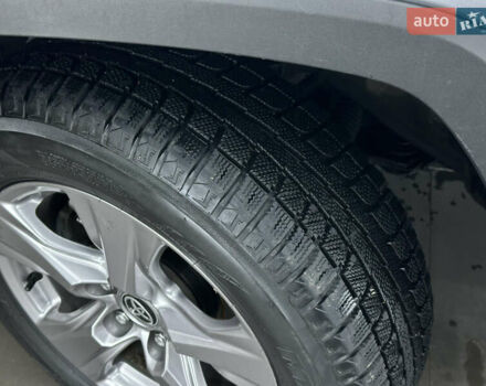 Серый Тойота РАВ 4, объемом двигателя 2.5 л и пробегом 81 тыс. км за 28500 $, фото 41 на Automoto.ua