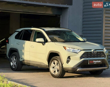 Сірий Тойота РАВ 4, об'ємом двигуна 2.5 л та пробігом 25 тис. км за 33000 $, фото 4 на Automoto.ua