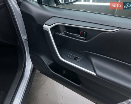 Серый Тойота РАВ 4, объемом двигателя 2.5 л и пробегом 81 тыс. км за 28500 $, фото 18 на Automoto.ua