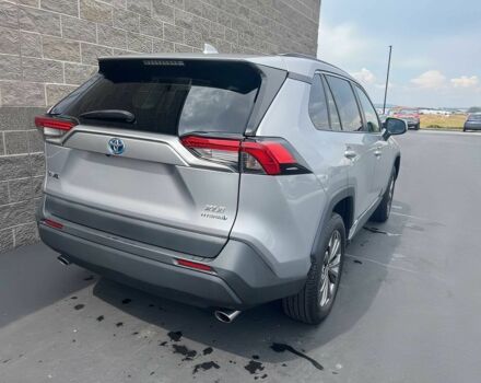 Серый Тойота РАВ 4, объемом двигателя 2.5 л и пробегом 28 тыс. км за 19900 $, фото 4 на Automoto.ua