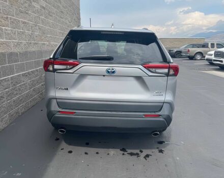 Серый Тойота РАВ 4, объемом двигателя 2.5 л и пробегом 28 тыс. км за 19900 $, фото 5 на Automoto.ua