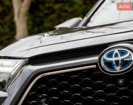 Сірий Тойота РАВ 4, об'ємом двигуна 2.49 л та пробігом 83 тис. км за 46000 $, фото 7 на Automoto.ua