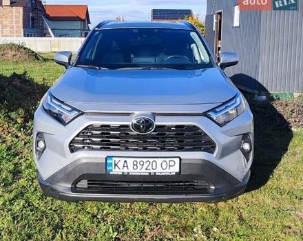 Серый Тойота РАВ 4, объемом двигателя 2.49 л и пробегом 52 тыс. км за 35500 $, фото 2 на Automoto.ua