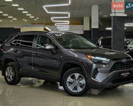 Серый Тойота РАВ 4, объемом двигателя 2.49 л и пробегом 56 тыс. км за 33999 $, фото 2 на Automoto.ua