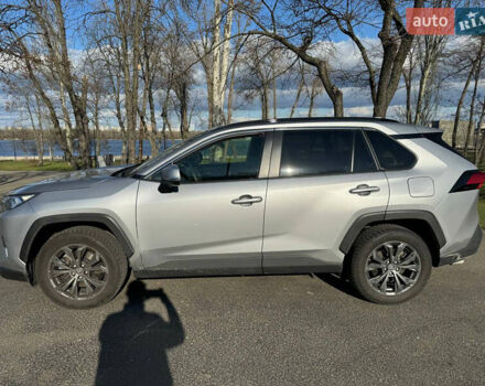 Серый Тойота РАВ 4, объемом двигателя 2 л и пробегом 50 тыс. км за 39999 $, фото 2 на Automoto.ua
