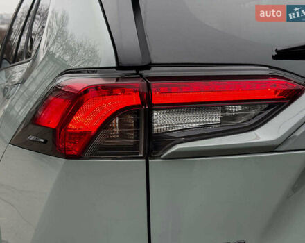 Серый Тойота РАВ 4, объемом двигателя 2.5 л и пробегом 19 тыс. км за 45490 $, фото 19 на Automoto.ua