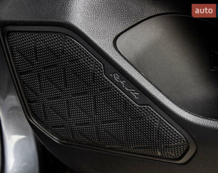 Сірий Тойота РАВ 4, об'ємом двигуна 2.49 л та пробігом 83 тис. км за 46000 $, фото 43 на Automoto.ua