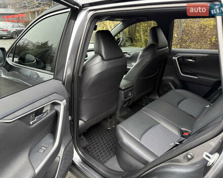 Серый Тойота РАВ 4, объемом двигателя 2.49 л и пробегом 83 тыс. км за 38700 $, фото 25 на Automoto.ua