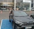 Сірий Тойота РАВ 4, об'ємом двигуна 2.49 л та пробігом 36 тис. км за 35400 $, фото 1 на Automoto.ua