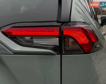 Серый Тойота РАВ 4, объемом двигателя 2.5 л и пробегом 19 тыс. км за 45490 $, фото 16 на Automoto.ua