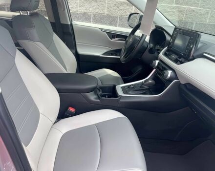 Серый Тойота РАВ 4, объемом двигателя 2.5 л и пробегом 28 тыс. км за 19900 $, фото 10 на Automoto.ua