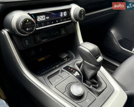 Серый Тойота РАВ 4, объемом двигателя 2.49 л и пробегом 83 тыс. км за 38700 $, фото 12 на Automoto.ua