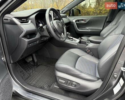 Серый Тойота РАВ 4, объемом двигателя 2.49 л и пробегом 83 тыс. км за 38700 $, фото 27 на Automoto.ua