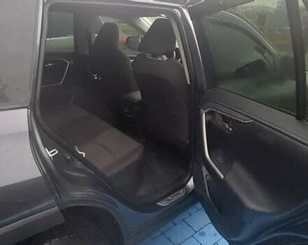 Сірий Тойота РАВ 4, об'ємом двигуна 2.49 л та пробігом 36 тис. км за 35400 $, фото 10 на Automoto.ua