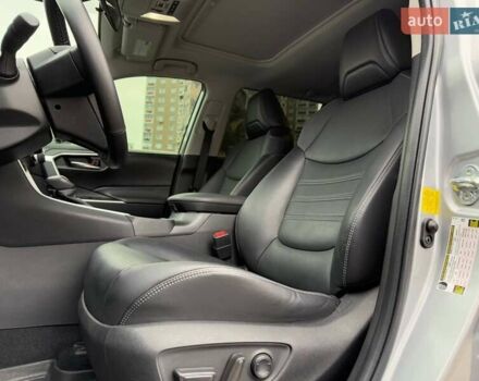 Серый Тойота РАВ 4, объемом двигателя 2.49 л и пробегом 53 тыс. км за 35990 $, фото 8 на Automoto.ua