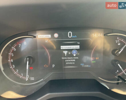 Сірий Тойота РАВ 4, об'ємом двигуна 1.99 л та пробігом 17 тис. км за 34300 $, фото 1 на Automoto.ua