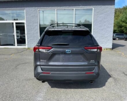 Серый Тойота РАВ 4, объемом двигателя 2.5 л и пробегом 28 тыс. км за 33000 $, фото 4 на Automoto.ua