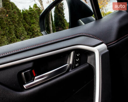 Сірий Тойота РАВ 4, об'ємом двигуна 2.49 л та пробігом 83 тис. км за 46000 $, фото 60 на Automoto.ua