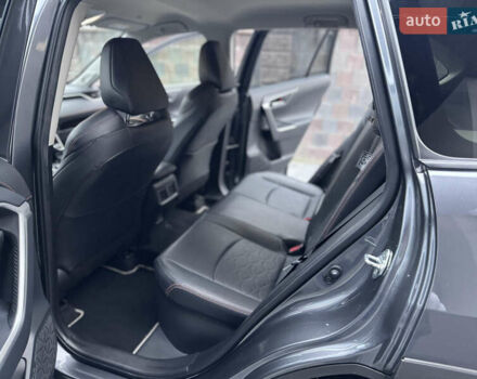 Серый Тойота РАВ 4, объемом двигателя 2.49 л и пробегом 34 тыс. км за 43900 $, фото 23 на Automoto.ua