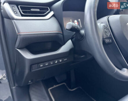 Серый Тойота РАВ 4, объемом двигателя 2.49 л и пробегом 34 тыс. км за 43900 $, фото 19 на Automoto.ua