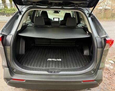 Сірий Тойота РАВ 4, об'ємом двигуна 2.5 л та пробігом 50 тис. км за 893 $, фото 9 на Automoto.ua