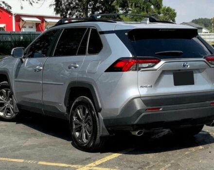 Серый Тойота РАВ 4, объемом двигателя 2.5 л и пробегом 21 тыс. км за 10000 $, фото 2 на Automoto.ua