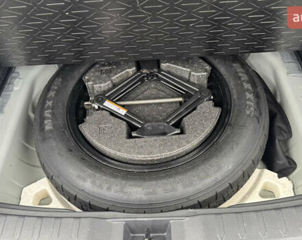 Сірий Тойота РАВ 4, об'ємом двигуна 2.49 л та пробігом 55 тис. км за 39000 $, фото 9 на Automoto.ua