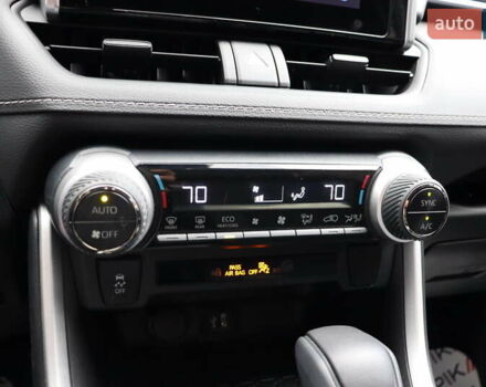 Сірий Тойота РАВ 4, об'ємом двигуна 2.5 л та пробігом 46 тис. км за 31400 $, фото 25 на Automoto.ua