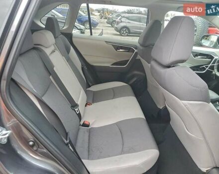 Серый Тойота РАВ 4, объемом двигателя 2.49 л и пробегом 106 тыс. км за 12400 $, фото 10 на Automoto.ua