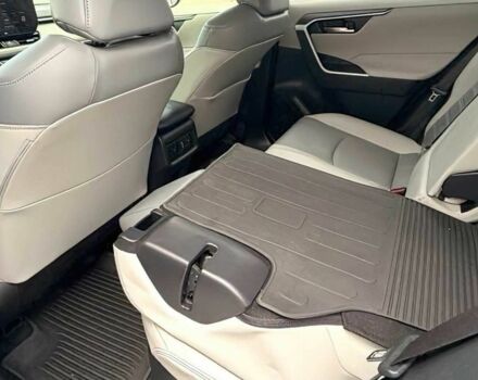 Сірий Тойота РАВ 4, об'ємом двигуна 2.5 л та пробігом 25 тис. км за 21000 $, фото 10 на Automoto.ua