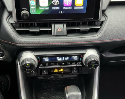 Сірий Тойота РАВ 4, об'ємом двигуна 2.49 л та пробігом 69 тис. км за 39300 $, фото 35 на Automoto.ua