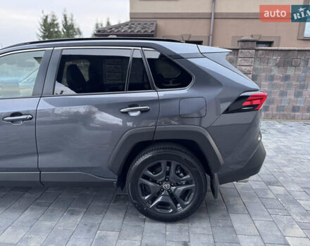 Серый Тойота РАВ 4, объемом двигателя 2.49 л и пробегом 34 тыс. км за 43900 $, фото 12 на Automoto.ua