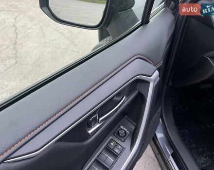 Сірий Тойота РАВ 4, об'ємом двигуна 2.49 л та пробігом 53 тис. км за 46400 $, фото 16 на Automoto.ua