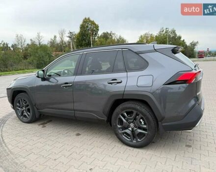 Сірий Тойота РАВ 4, об'ємом двигуна 2.49 л та пробігом 48 тис. км за 45000 $, фото 13 на Automoto.ua