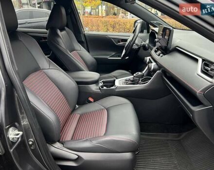 Серый Тойота РАВ 4, объемом двигателя 2.49 л и пробегом 55 тыс. км за 51990 $, фото 11 на Automoto.ua