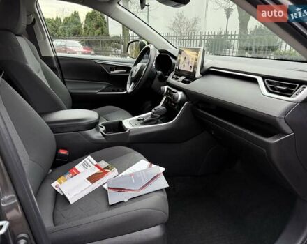 Серый Тойота РАВ 4, объемом двигателя 2.5 л и пробегом 50 тыс. км за 37800 $, фото 23 на Automoto.ua