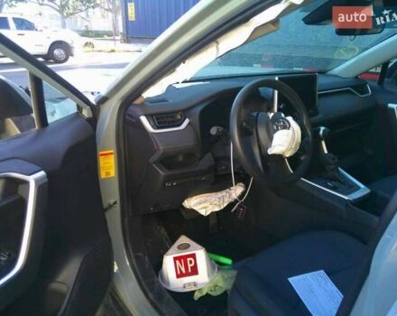 Серый Тойота РАВ 4, объемом двигателя 2.5 л и пробегом 33 тыс. км за 27000 $, фото 6 на Automoto.ua