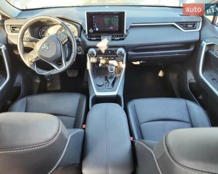 Серый Тойота РАВ 4, объемом двигателя 2.49 л и пробегом 88 тыс. км за 14000 $, фото 7 на Automoto.ua